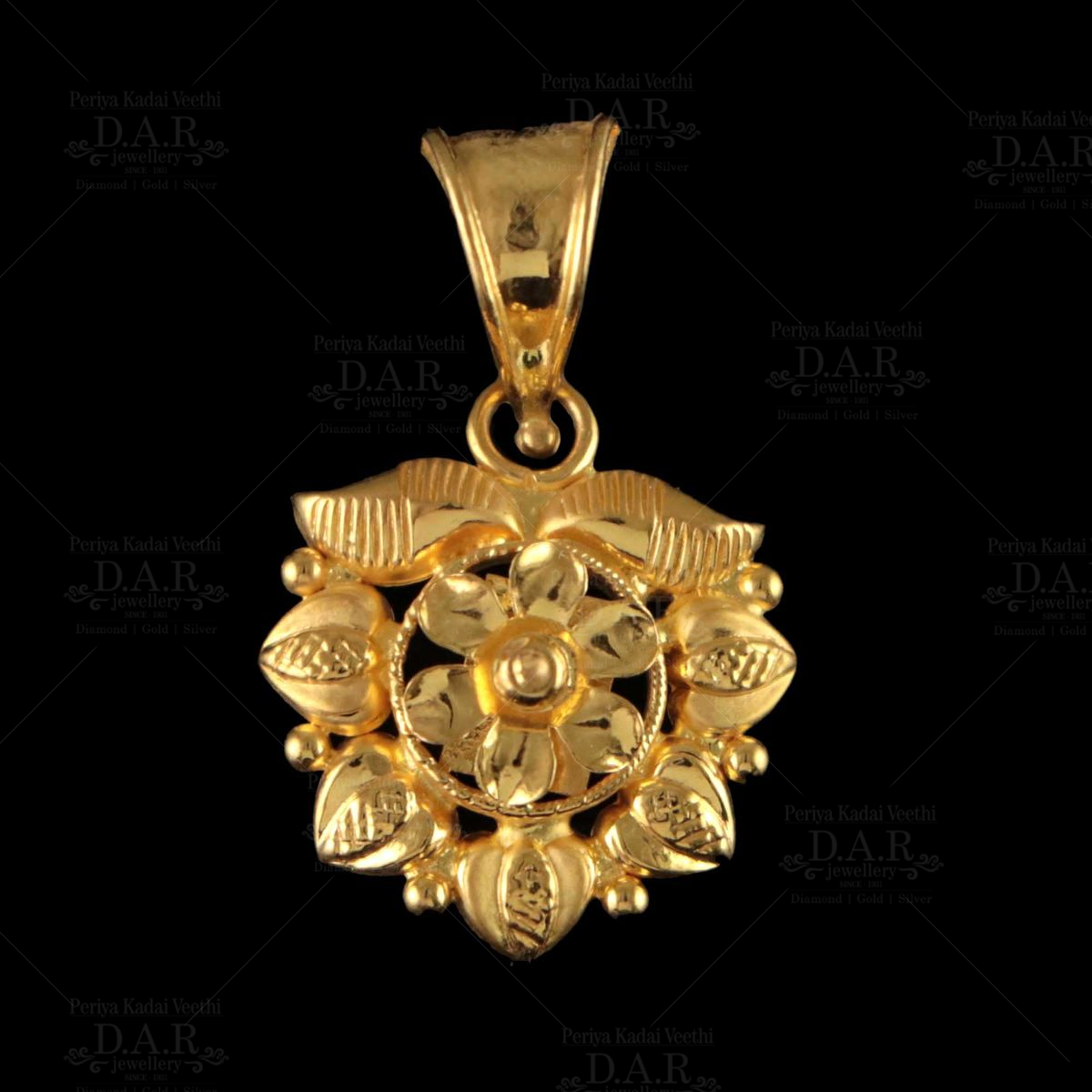 gold fancy locket