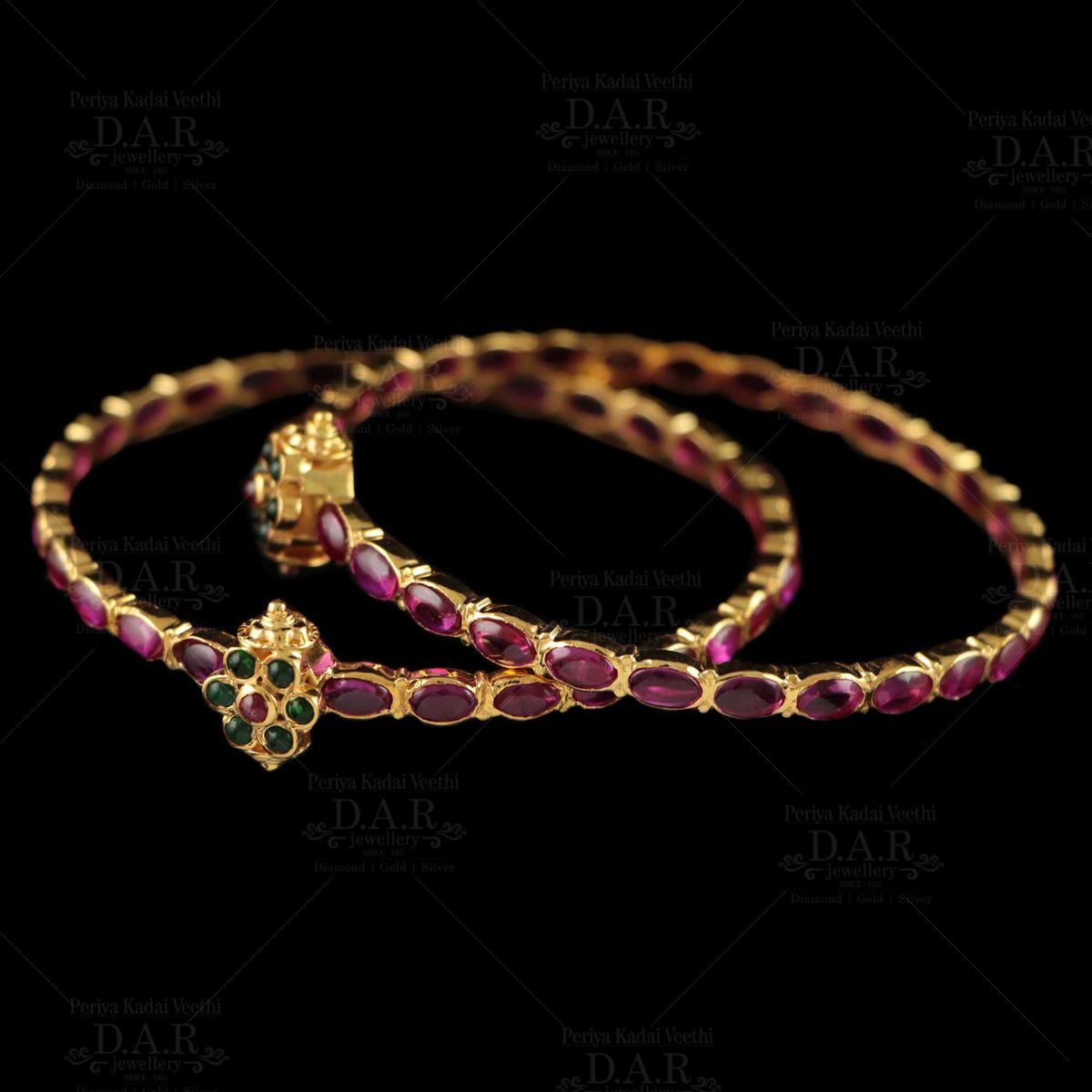 kemp bangles gold