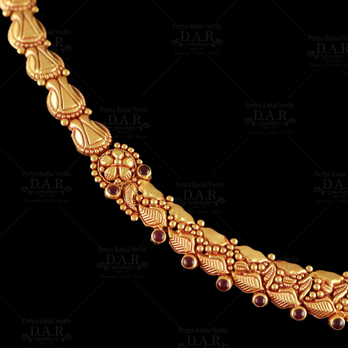22kt Gold Dokia Chain - chfc22749 - 22K Gold Dokia Chain (16In). Long Dokia  chain is beaded with gold balls in an alternate pattern with