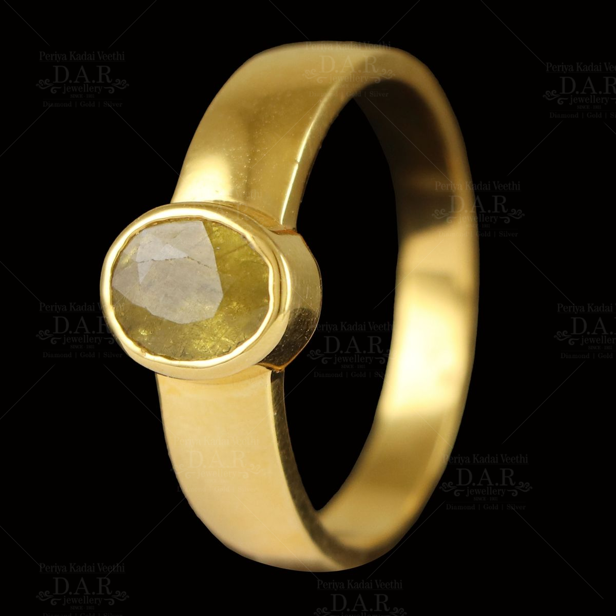 Sree Kumaran | 22K Gold Green Emerald Gent's Ring