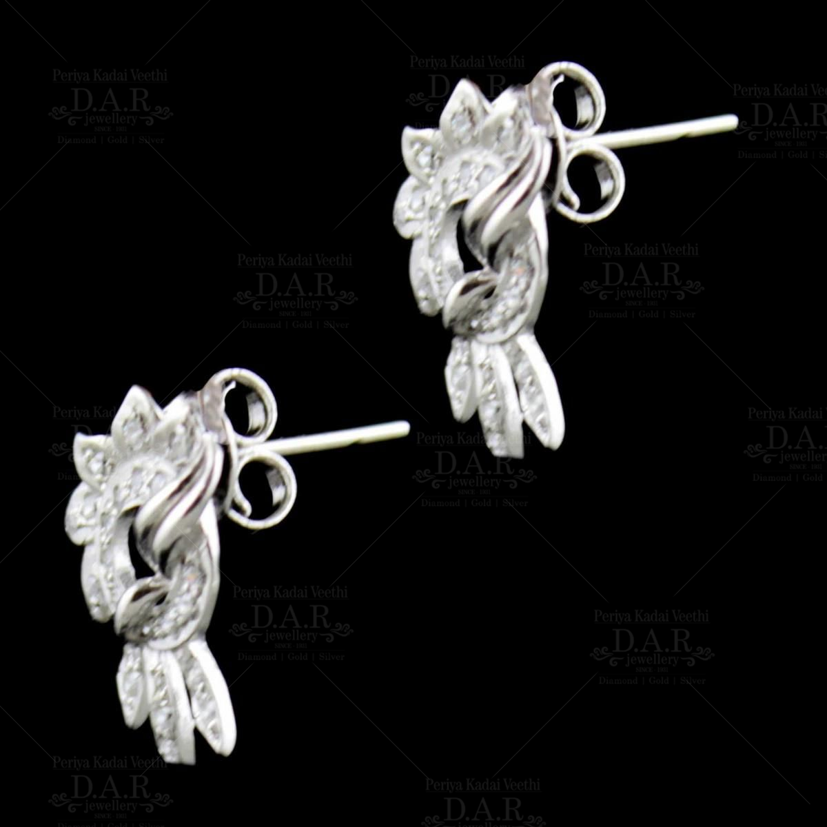 Flipkart.com - Buy UNIQUE STYLES Traditional earrings, party wear earrings  for, women, girls Wedding party Alloy Jhumki Earring Online at Best Prices  in India