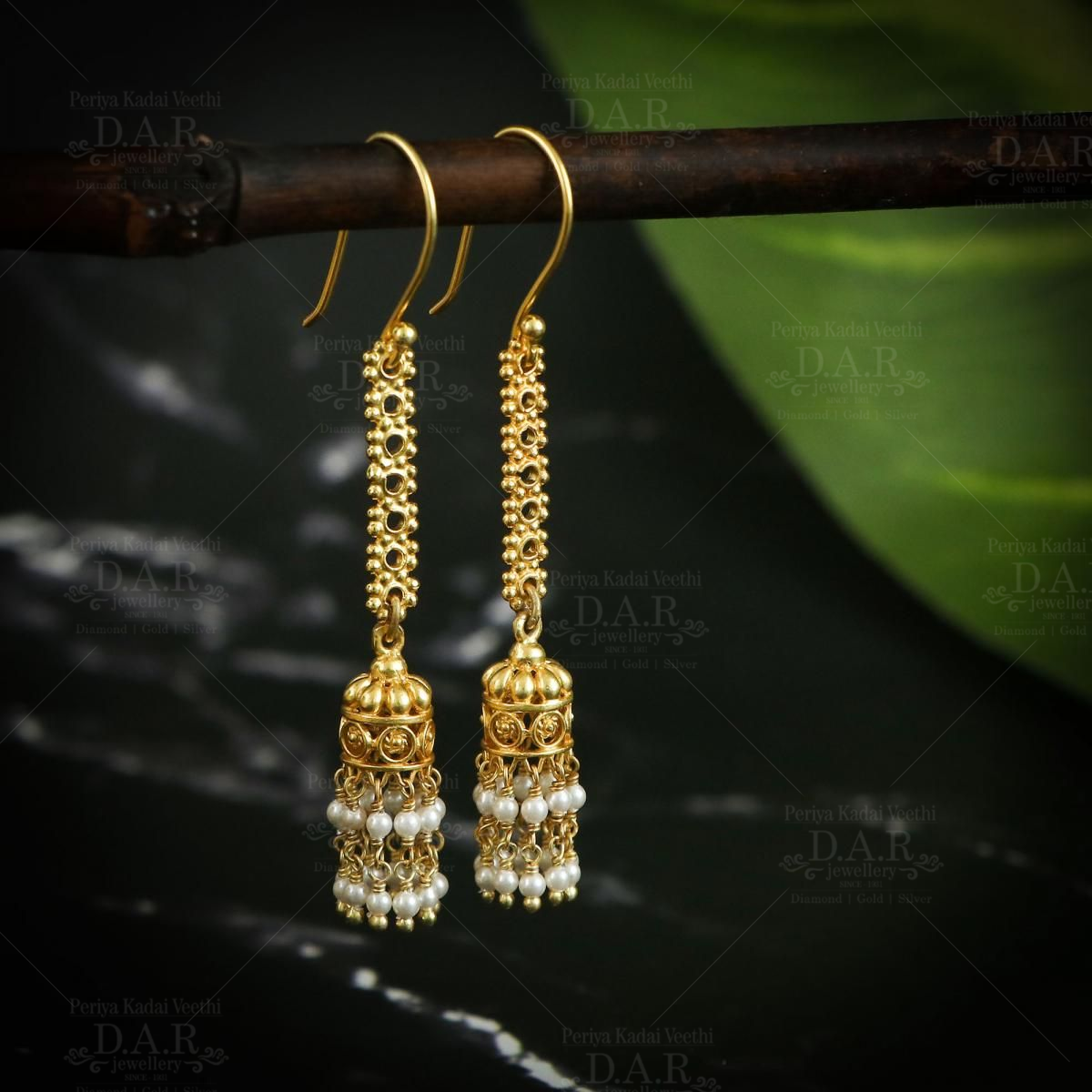 Sampada Indian Gold Jhumka Earrings – Timeless Indian Jewelry | Aurus